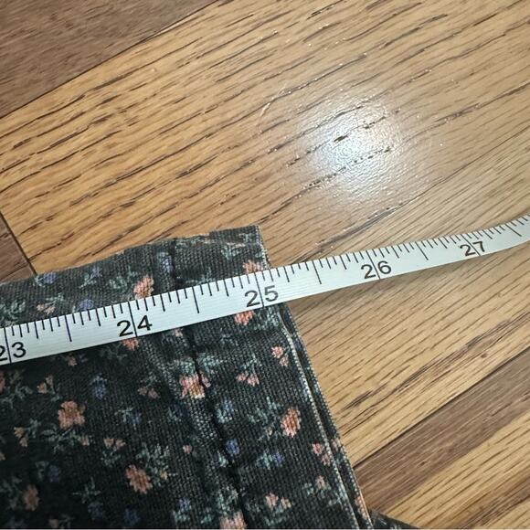 American Eagle Floral Cargo Pants, 90s, Y2K, Button Fly, Size 6 SHORT - Picture 15 of 15